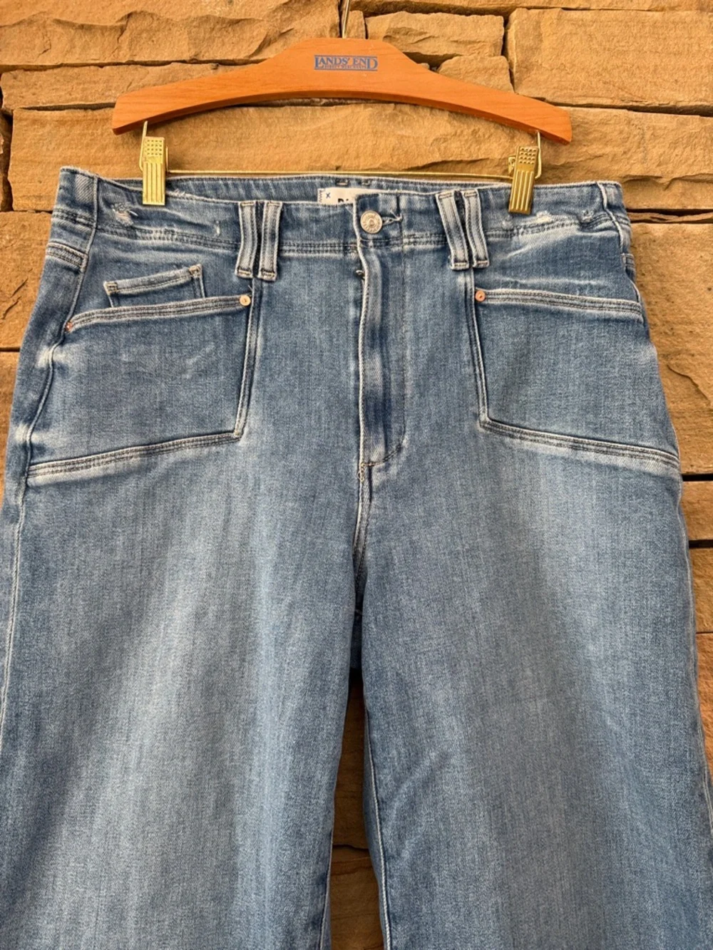 PAIGE Annesa Cropped Distressed Raw Hem Faded Blue Relaxed Wide Leg Jeans 32